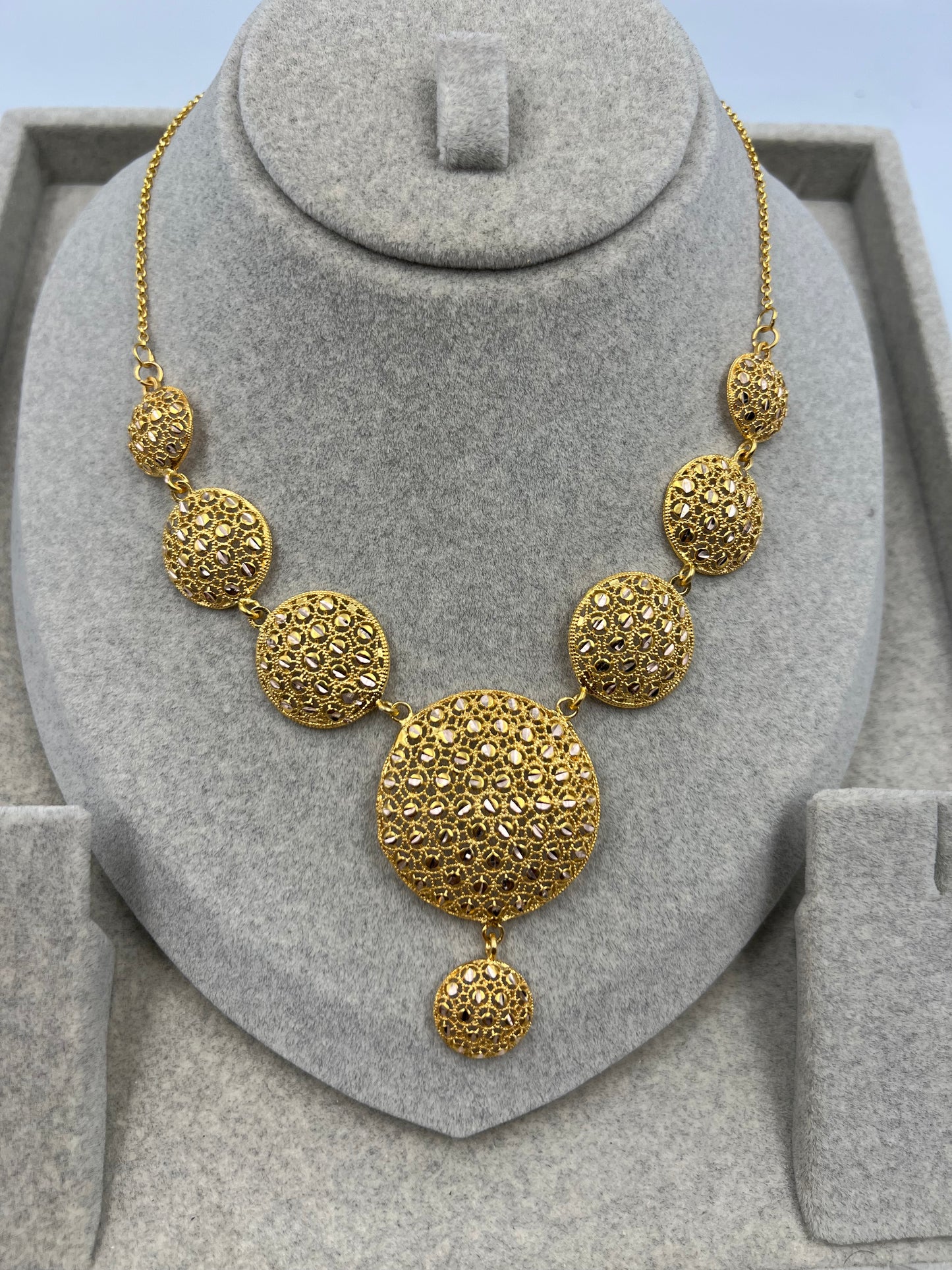 Collier A02